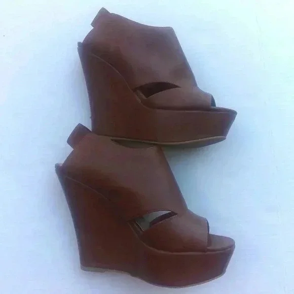 Madden Girl Women's Brown High Wedge Heel Shoes - Picture 12 of 13